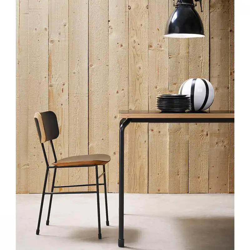 Sedia classica in legno con struttura a 4 gambe Master LG Offerta
