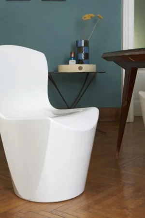 Poltroncina in polietilene colorato Zoe Prezzo Ridotto