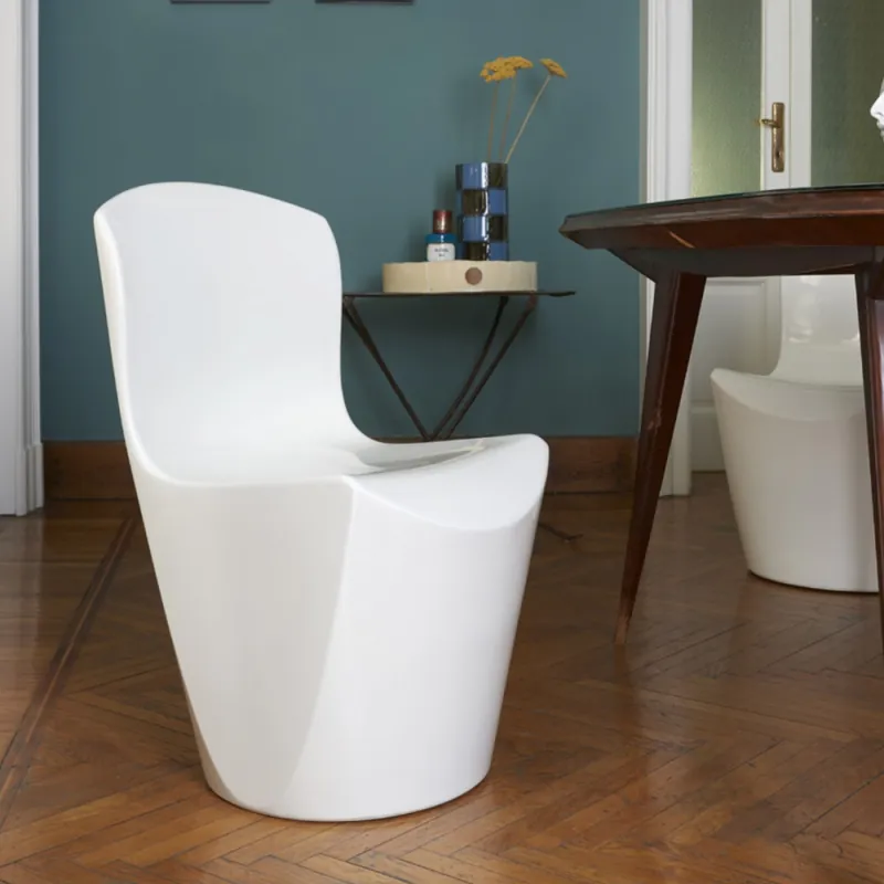 Poltroncina in polietilene colorato Zoe Prezzo Ridotto