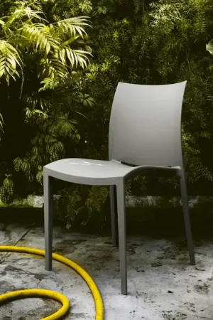 Sedia in polipropilene di design Go Sedia Acquista Ora