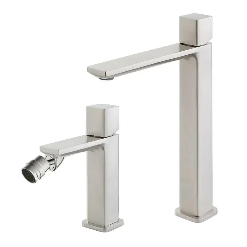 Set di rubinetti lavabo alto e bidet color nichel con piletta Lotus Affare