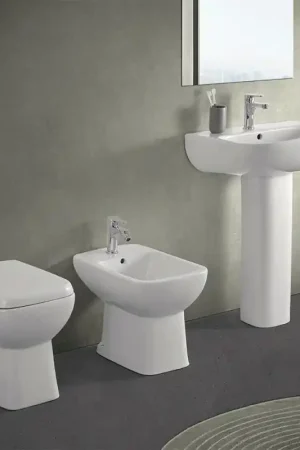 Wc e bidet tradizionali con scarico a terra e lavabo 60 cm Ginevra Scelto Dai Clienti