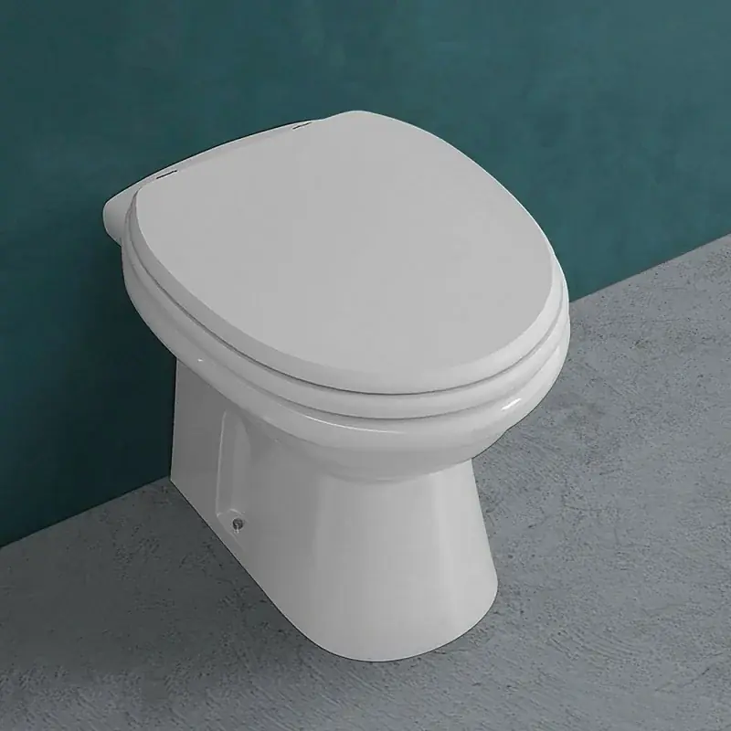 Compra Online WC singolo tradizionale serie Karla con scarico a pavimento colore bianco