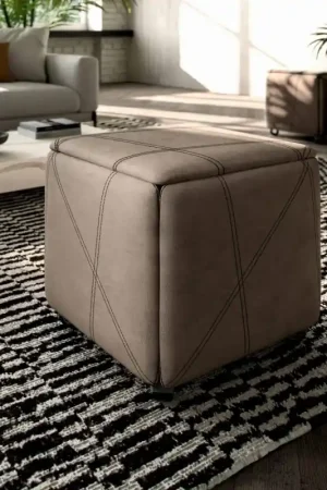 Promozione Ozzio Pouf Cubix art. S011 completamente rivestita da H.53 cm - Con 4 sedie pieghevoli all‘interno