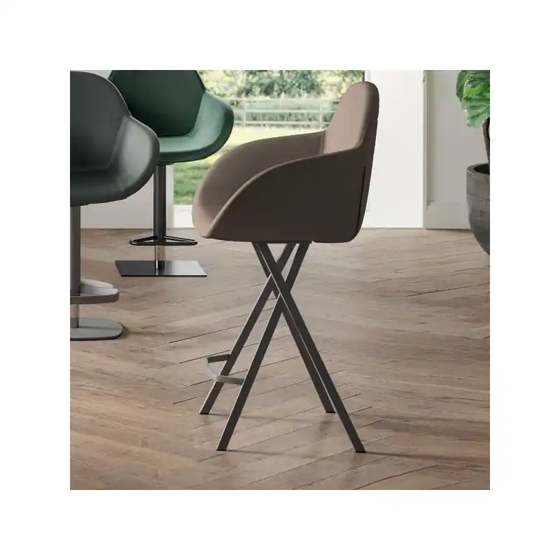 Ozzio Sgabello Yago art. S556 struttura in metallo e seduta in tessuto da H.107 cm - Con braccioli Offerta