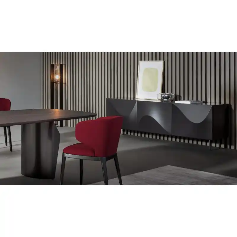 Reso Gratuito Bonaldo Madia in appoggio Vertigo con piedini in metallo da L.208 cm e H.72 cm - 3 ante