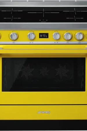 Acquista Ora Smeg S Cucina CPF9IPYW con forno pirolitico termoventilato e piano cottura induzione finitura giallo da 90x60 cm