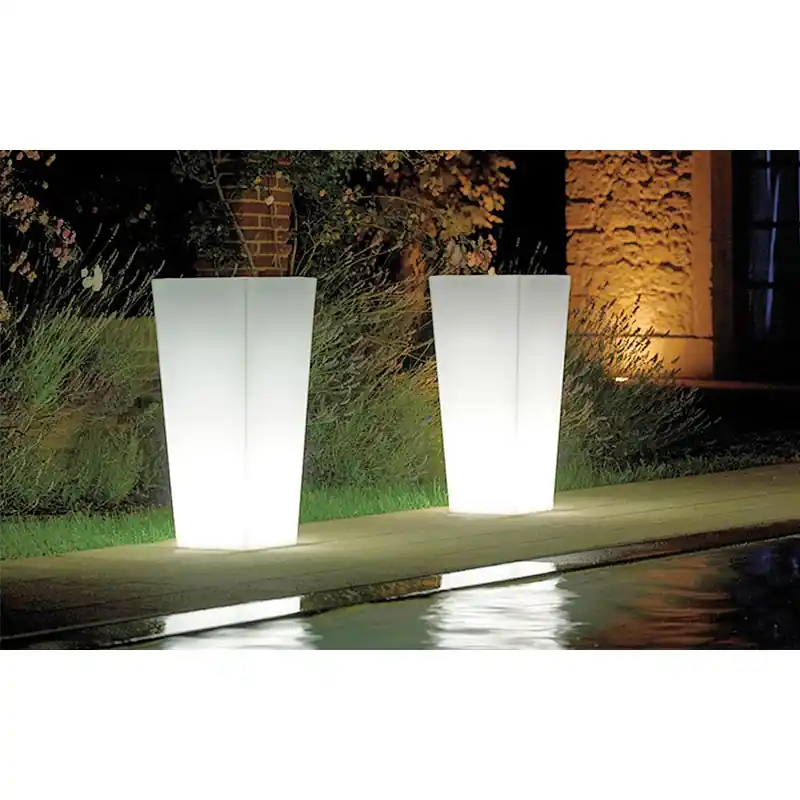 Non Perdere Arkema Vaso luminoso fotovoltaico Quadro SL in polietilene finitura neutra
