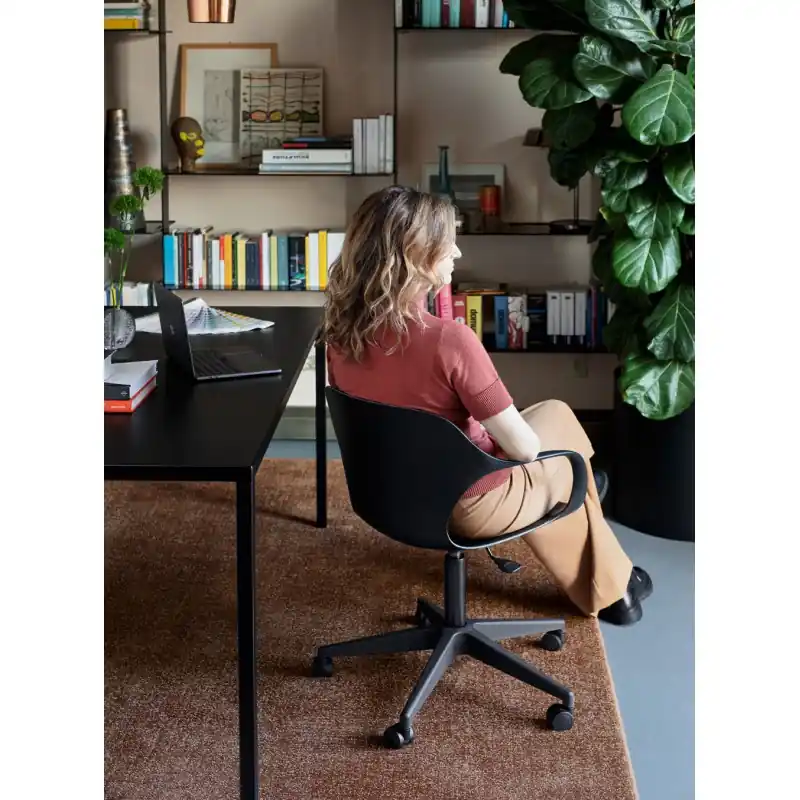 Offerta Limitata Connubia Sedia Home Office girevole Ops! CB2344 con struttura in nylon e seduta a scelta - Con braccioli