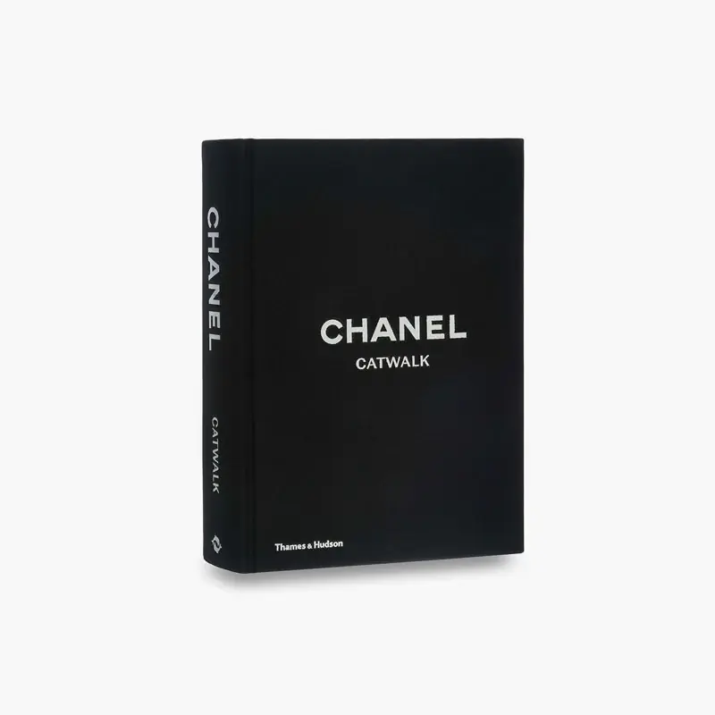 Thames & Hudson Libro Chanel Catwalk Direttamente Dal Produttore