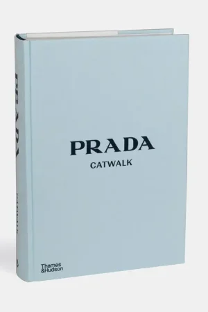 Promo Stagionale Thames & Hudson Libro Prada Catwalk