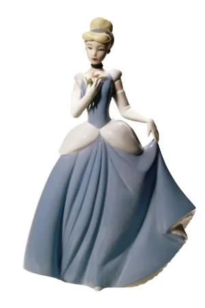 Nao Statua in Porcellana Cenerentola 29x18 cm Prezzo Di Fabbrica