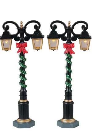 Compra Oggi Stesso Lemax Collections Set 2 Lampioni con Fiocco e Luci in Resina