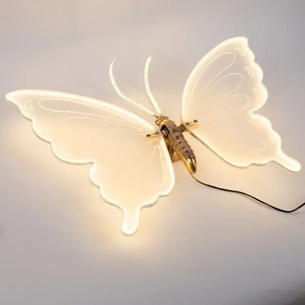 Prezzo Basso Eurolamp Decorazione Farfalla Animata con Led 80 cm