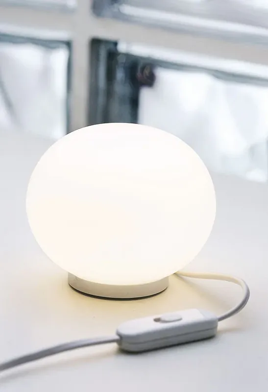 Nuova Collezione Flos Mini Glo-ball Table Lampada 11 cm Da Tavolo Bianco F4191009