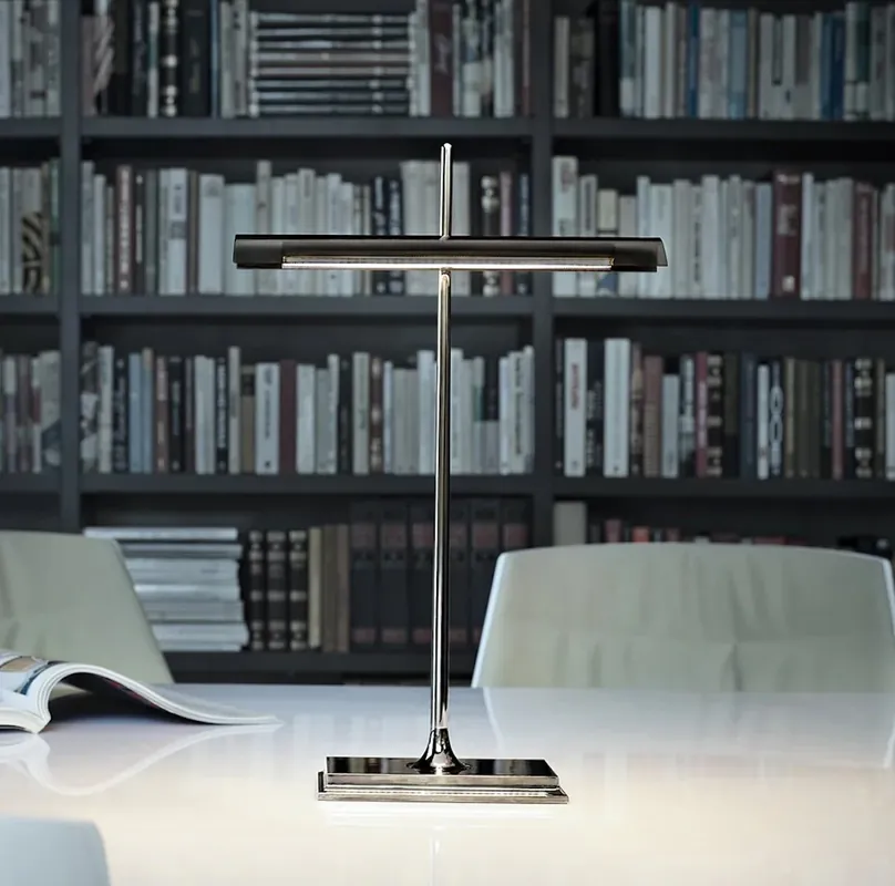 Compra Adesso Flos Goldman Lampada scrivania nero fume con sensore ottico F3440030