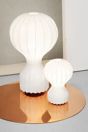 Soddisfatti O Rimborsati Flos Gatto Piccolo lampada Da Tavolo 31 cm in resina cocoon Bianco F2701009