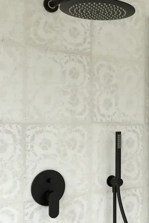 Ponsi Versilia kit doccia con soffione 25 cm tondo miscelatore e doccetta nero opaco Popolare