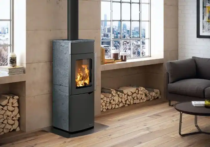 Stufa A Legna ad aria 8kw con porta verticale automatica in Pietra Ollare Palazzetti Eva S Sconto