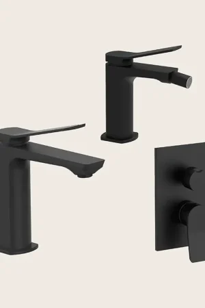 Compra Adesso Paffoni Tilt set rubinetteria lavabo e bidet e doccia incasso nero opaco