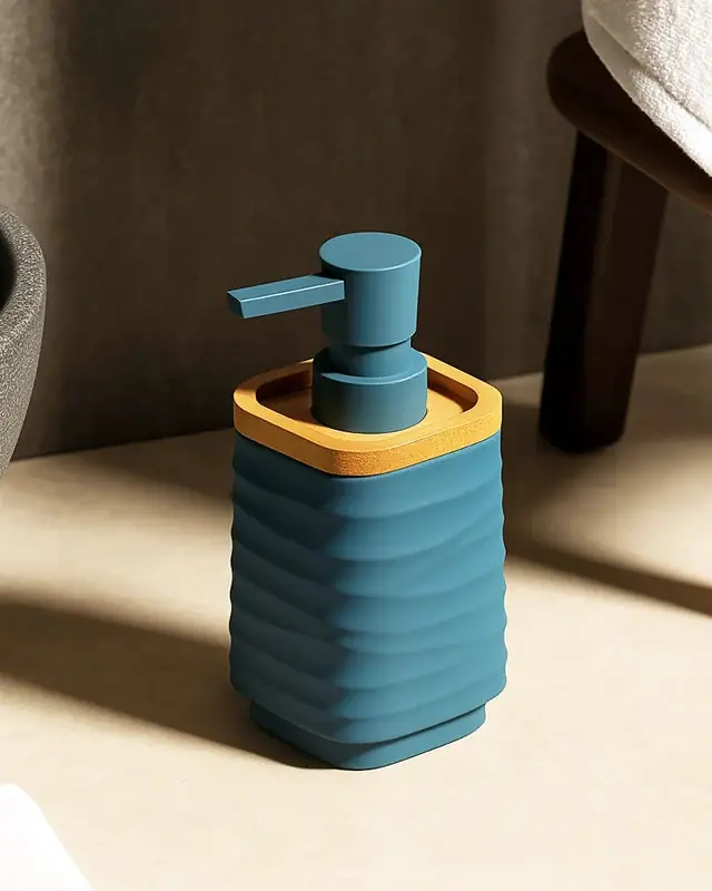 A Buon Prezzo Dispenser sapone in plastica ABS e bamboo blu pastello Alabama