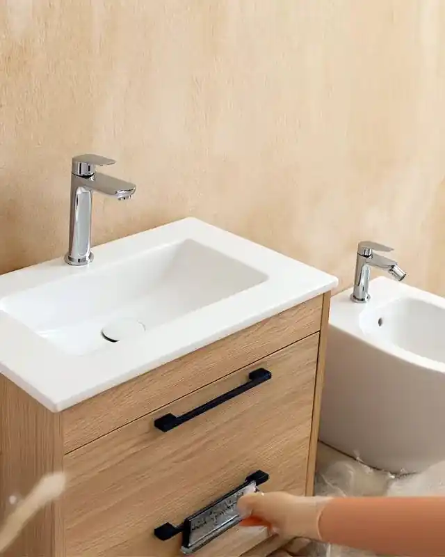 Compra Adesso Coppia miscelatori Totem lavabo e bidet cromo